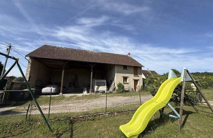 Maison familiale d'environ 155 M2 à proximité de Montigny Sur Loing avec 6 chambres sur une parcelle de 2165 m2. — photo 3