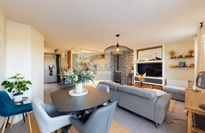 Maison familiale récente – 4 chambres – Suite parentale de 43 m² – Double garage – Jardin – Louveciennes — photo 2