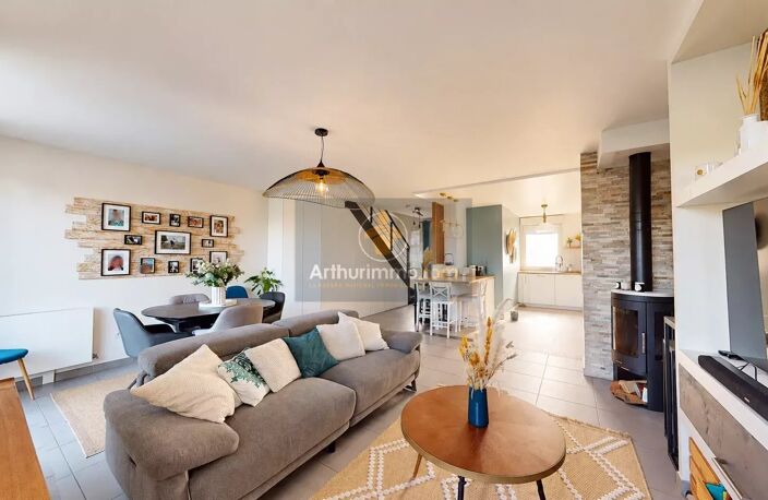 Maison familiale récente – 4 chambres – Suite parentale de 43 m² – Double garage – Jardin – Louveciennes — photo 3