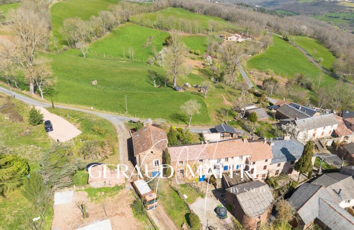Belle demeure en pierre au cœur d'un hameau retiré — photo 3