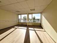 Bureau 2 pièces de 45 m2 à louer - 77470 TRILPORT — photo 2