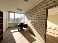 Bureau 2 pièces de 45 m2 à louer - 77470 TRILPORT — photo 3