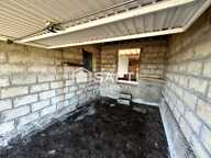 Garage avec cave, remise et terrasse — photo 2
