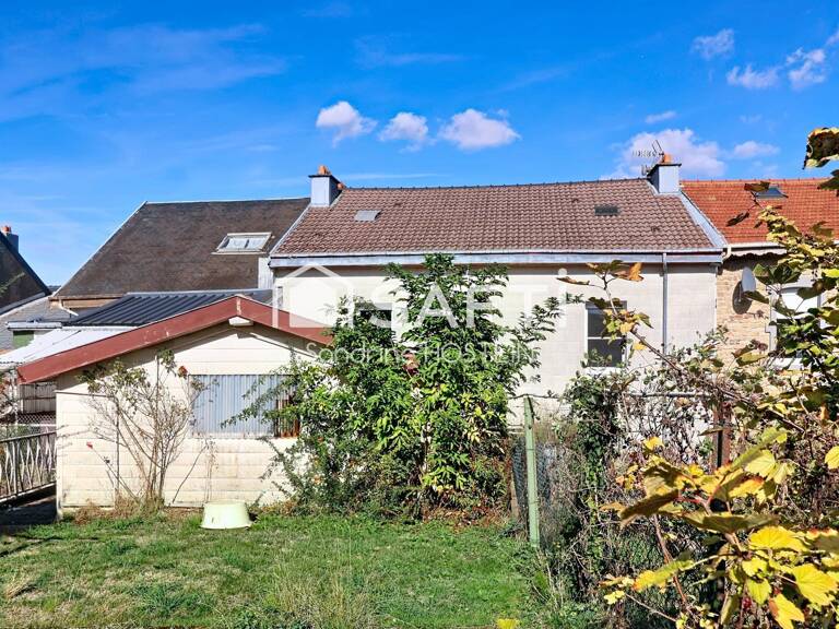 Maison mitoyenne de 105m2hab avec 3 chambres et jardin. — photo 1