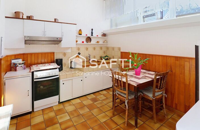Maison mitoyenne de 105m2hab avec 3 chambres et jardin. — photo 5