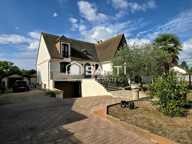 Maison avec Beau Volume et Terrain de 701 m² — photo 2
