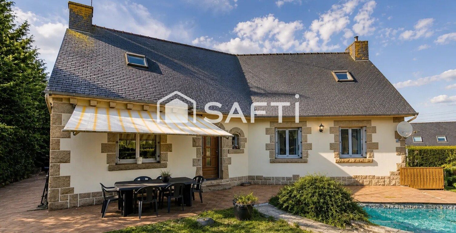 SAINT-CARREUC  Maison 163 m², 5 chambres, jardin — photo 1