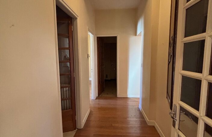 Appartement à rénover — photo 2