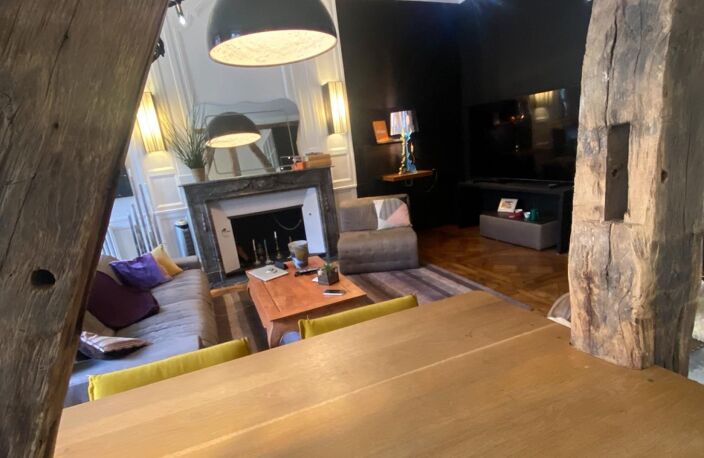 Triplex de 155m2 (129m2 Carrez) centre de Rennes. — photo 3