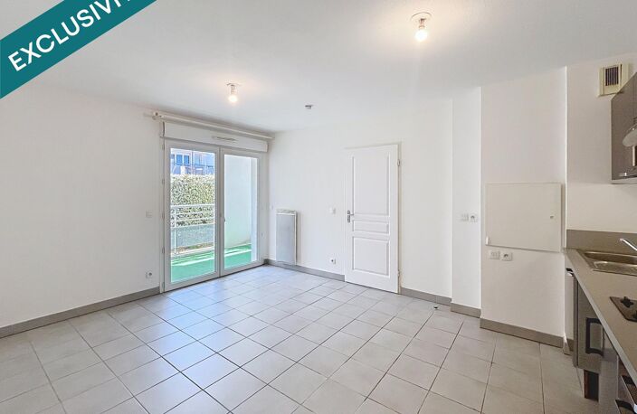 le Bouscat centre - T2 de 41 m2 avec terrasse et parking. — photo 3