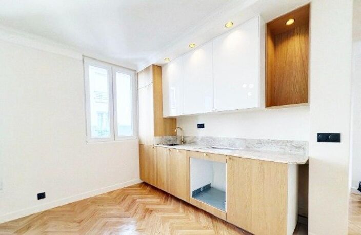 41m2 - SEJOUR/CUISINE - 2 CHAMBRES - SDB - CAVE — photo 4
