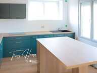 **LOCQUIREC  Élégante maison rénovée avec vue mer, à 5 minutes à pied des plages** — photo 3