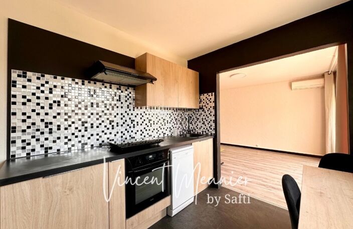 3 Chambres / Lumineux / Ascenseur / Parking — photo 2