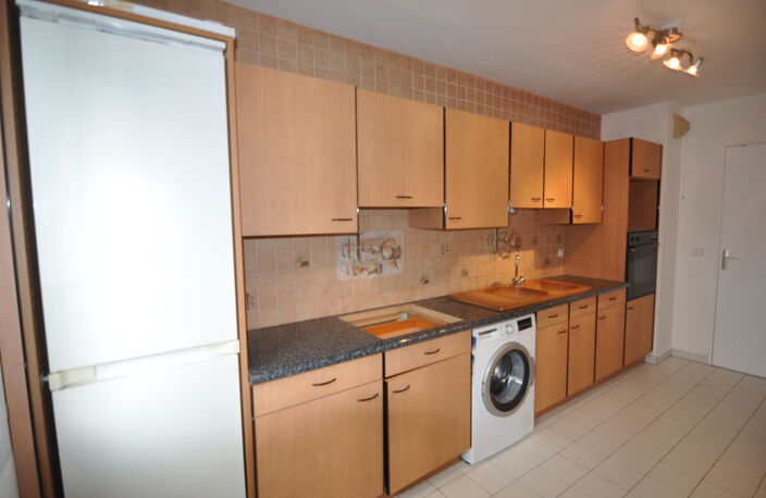 Charmant 2 pièces de 50 m², Cave & Parking - Rueil-Malmaison — photo 2