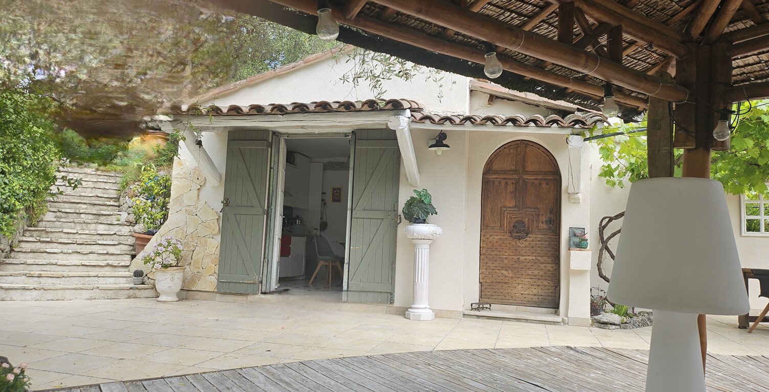 NICE (Rimiez) Maison de charme sur 2 565 m² de terrain paysager — photo 1