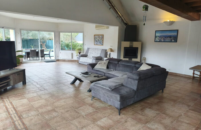 Maison contemporaine à 2 pas des commerces — photo 3