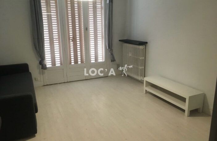 Location appartement 1 pièce 30 m² à Dijon (21000) — photo 4