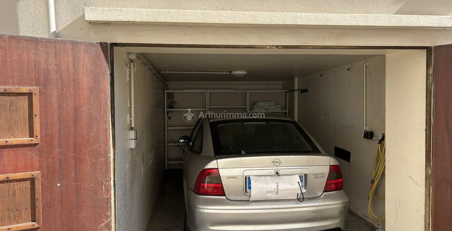 À louer – Garage fermé – Lyon 6ᵉ, face au Parc de la Tête d’Or — photo 1