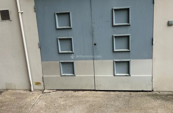 À louer – Garage fermé – Lyon 6ᵉ, face au Parc de la Tête d’Or — photo 2