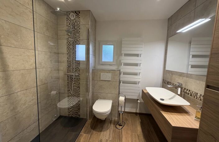 Maison  5 pièce(s) 115.5 m2  sur un terrain de 500 m² à Moret-Loing — photo 2