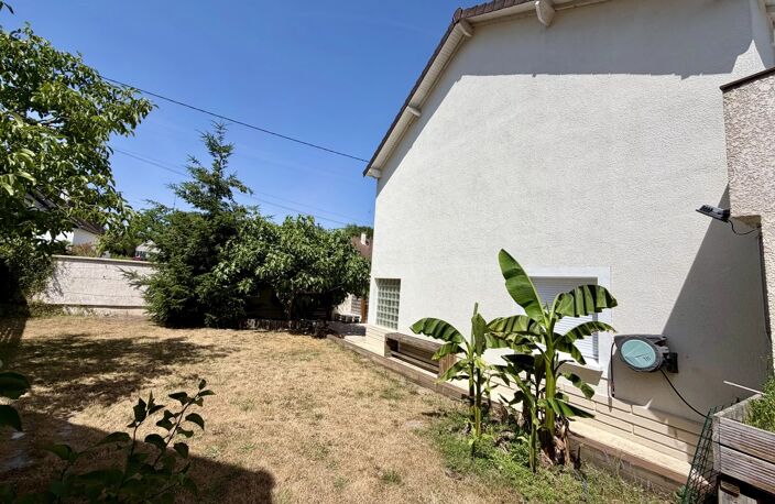 Maison  5 pièce(s) 160 m2 sur un terrain de 484m² à Veneux-les-Sablons — photo 3
