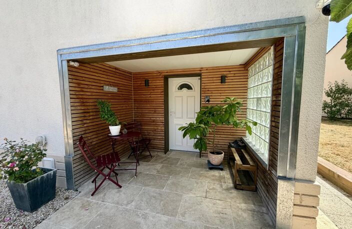 Maison  5 pièce(s) 160 m2 sur un terrain de 484m² à Veneux-les-Sablons — photo 4
