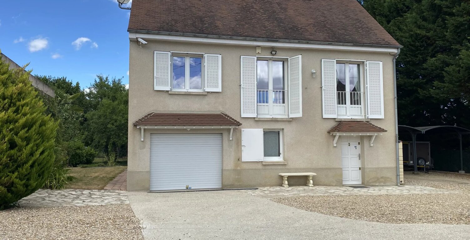 Maison d'habitation d'environ 120 m2 à Saint Jacques 5 pièce(s) avec 4 chambres et sans travaux — photo 1