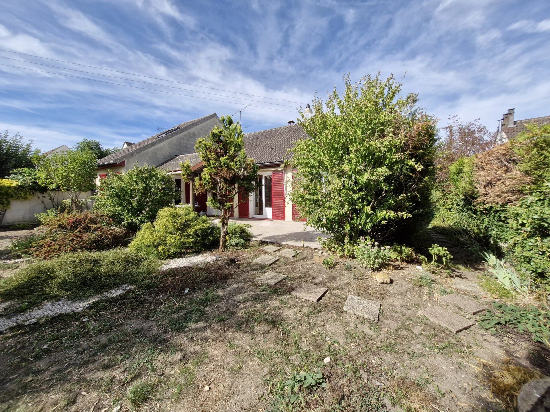 Maison 5 pièces 114 m² · à Dormelles · 114 m² · 229 000 €