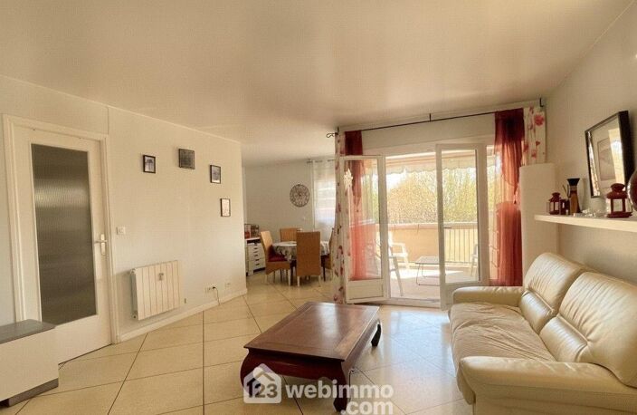 Appartement - 75m² - Sainte-Maxime — photo 4
