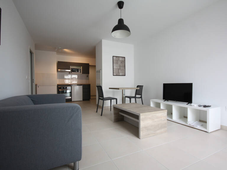 Spacieux appartement 2 pièces dans un immeuble neuf — photo 1