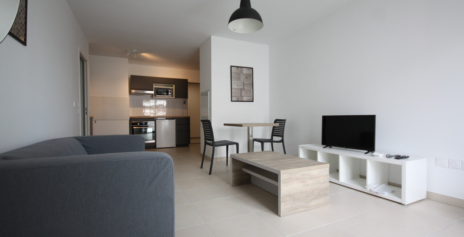 Spacieux appartement 2 pièces dans un immeuble neuf — photo 1