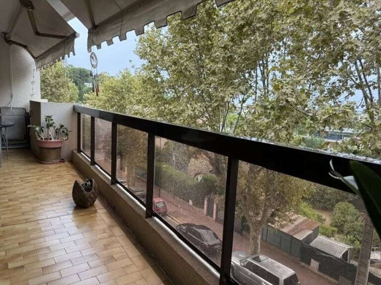 F2 MEUBLE AVEC GARAGE — photo 1