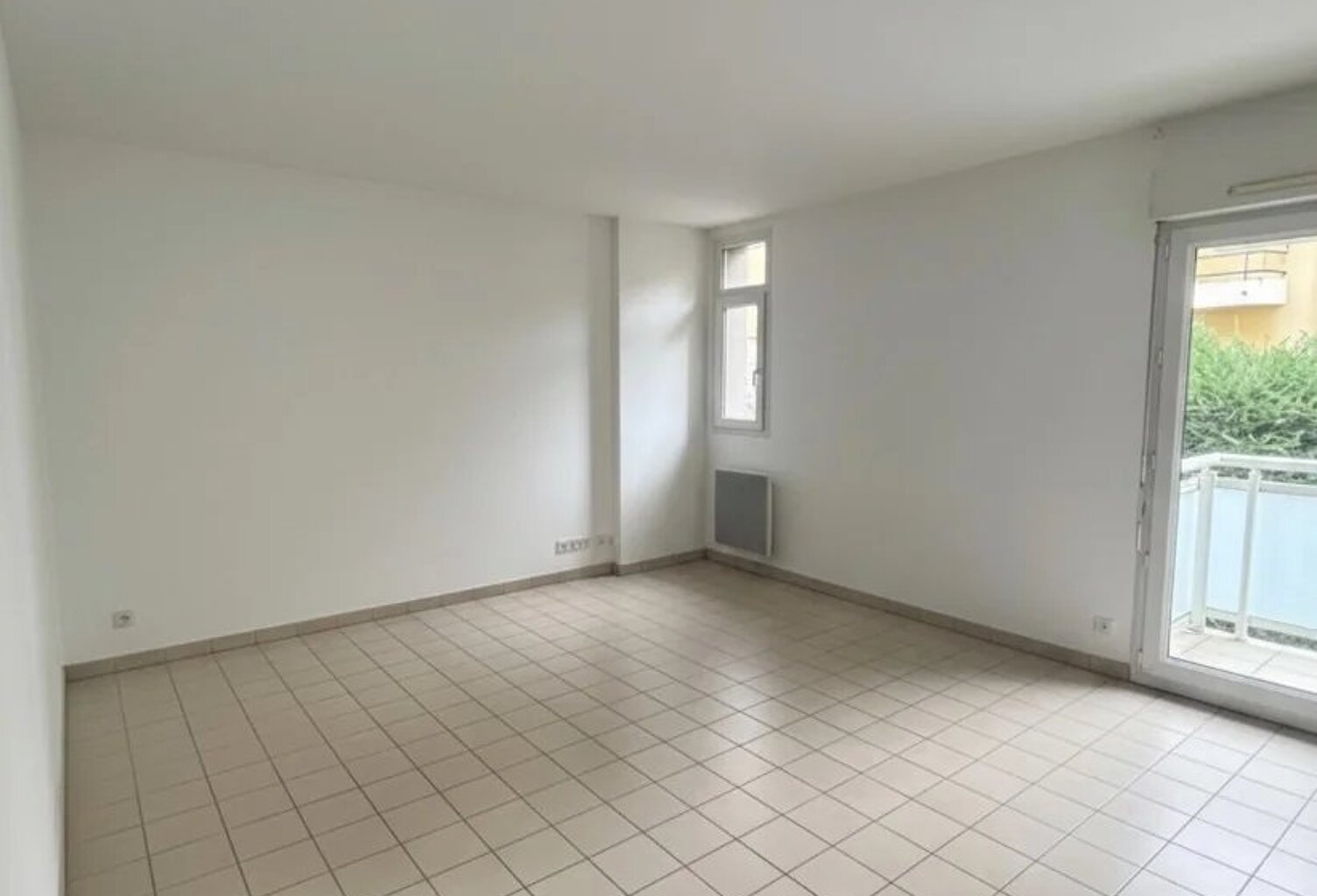EXCLUSIVITÉ - 3 PIÈCES 65 M² AVEC BALCON ET LOGGIA — photo 1