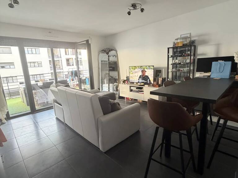 APPARTEMENT RECENT — photo 1