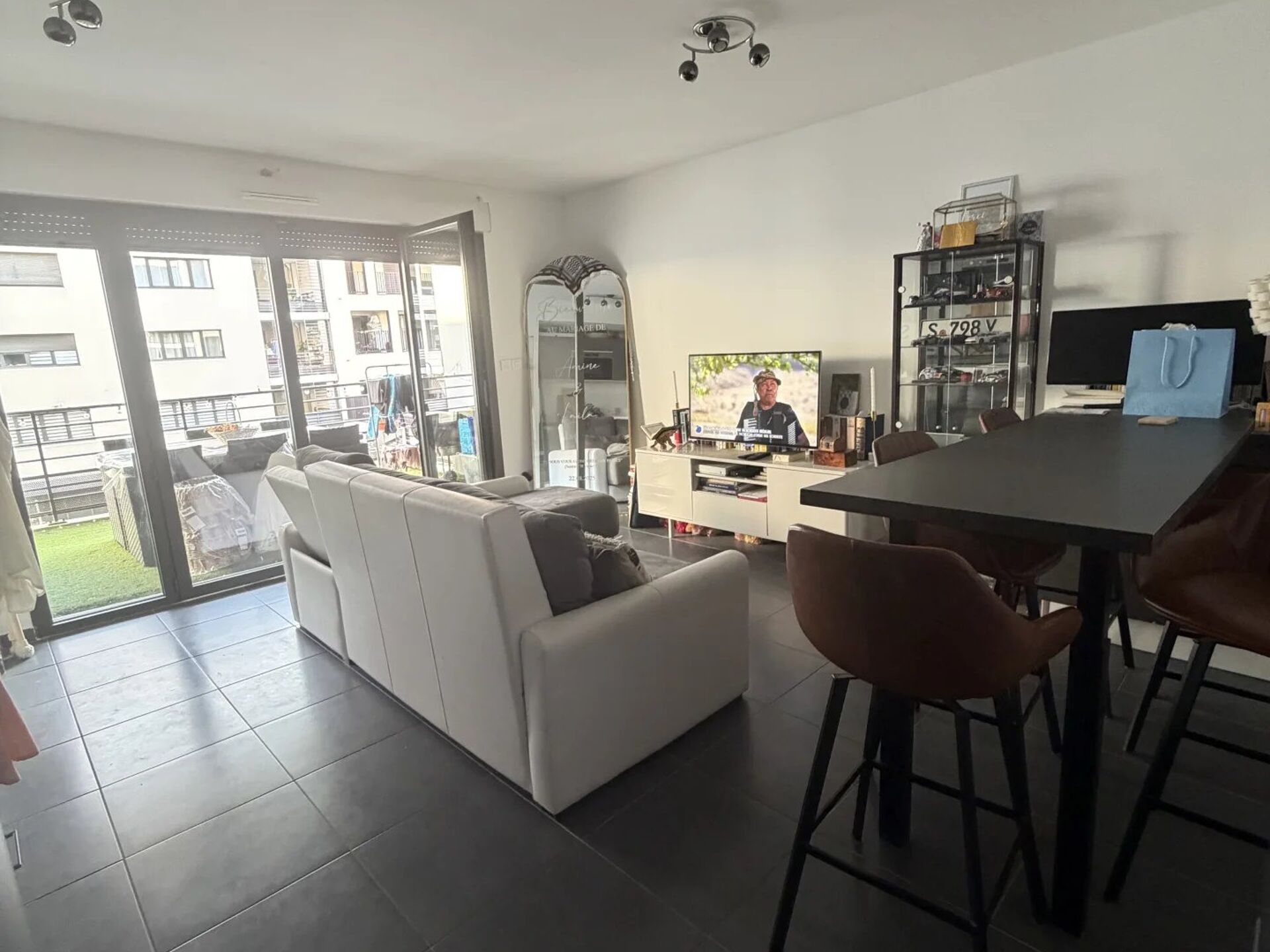 Appartement 2 pièces 44 m² · à Aix-en-Provence · 44 m² · 910 €/mois