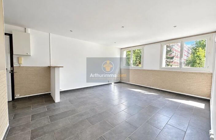 Appartement à louer 3 pièces 2 chambres Verneuil sur seine — photo 2