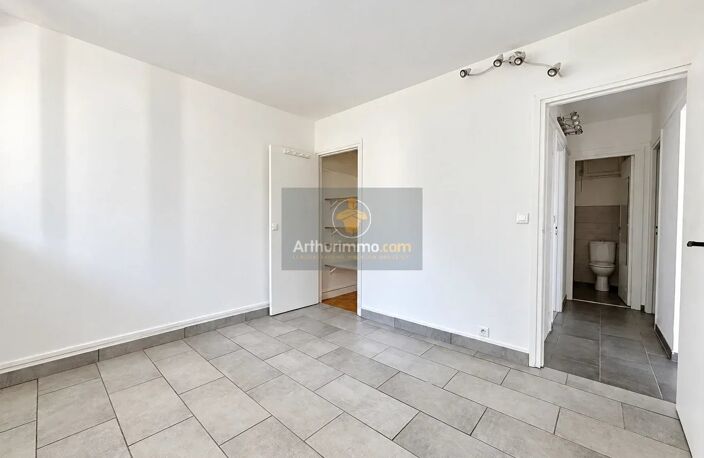 Appartement à louer 3 pièces 2 chambres Verneuil sur seine — photo 3