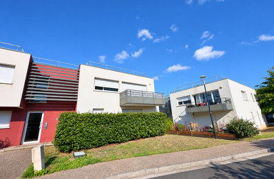 Appartement T2 avec extérieur et place de parking - ARTIGUES — photo du bien
