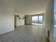 Appartement T2 avec extérieur et place de parking - ARTIGUES — photo 3