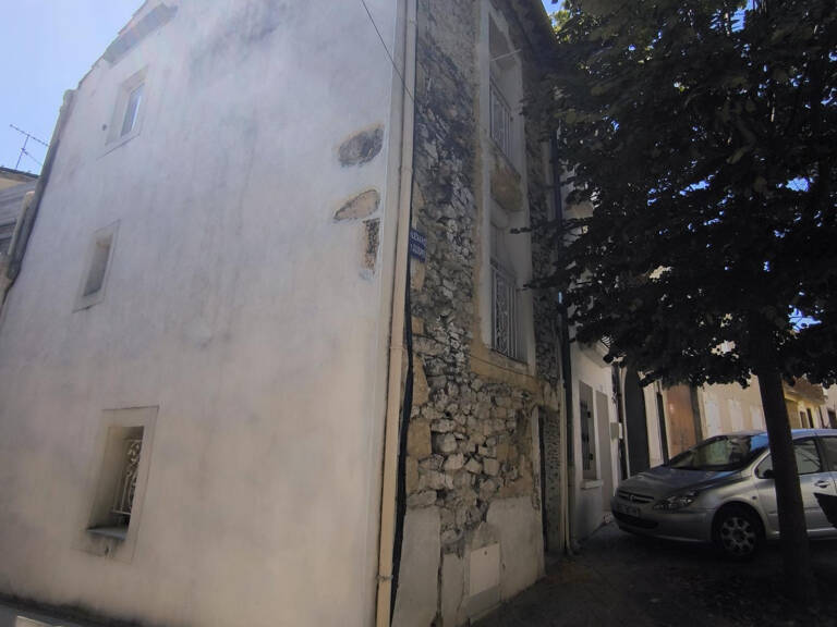 Maison de village à rénover — photo 1