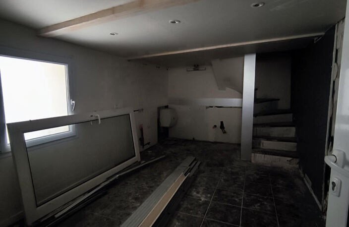 Maison de village à rénover — photo 2