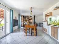 SAVIGNY – Maison familiale rénovée avec vue dégagée et grand sous-sol — photo 2