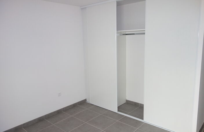 Location appartement 2 pièces 43 m² à Toulouse (31200) — photo 4