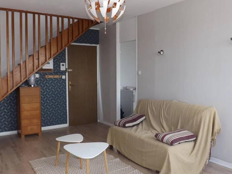 Appartement en DUPLEX de 60 m² à NIORT — photo 1