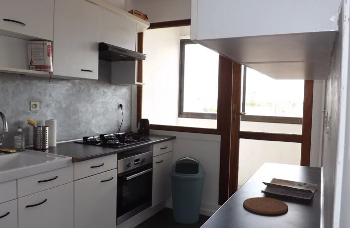 Appartement en DUPLEX de 60 m² à NIORT — photo 2