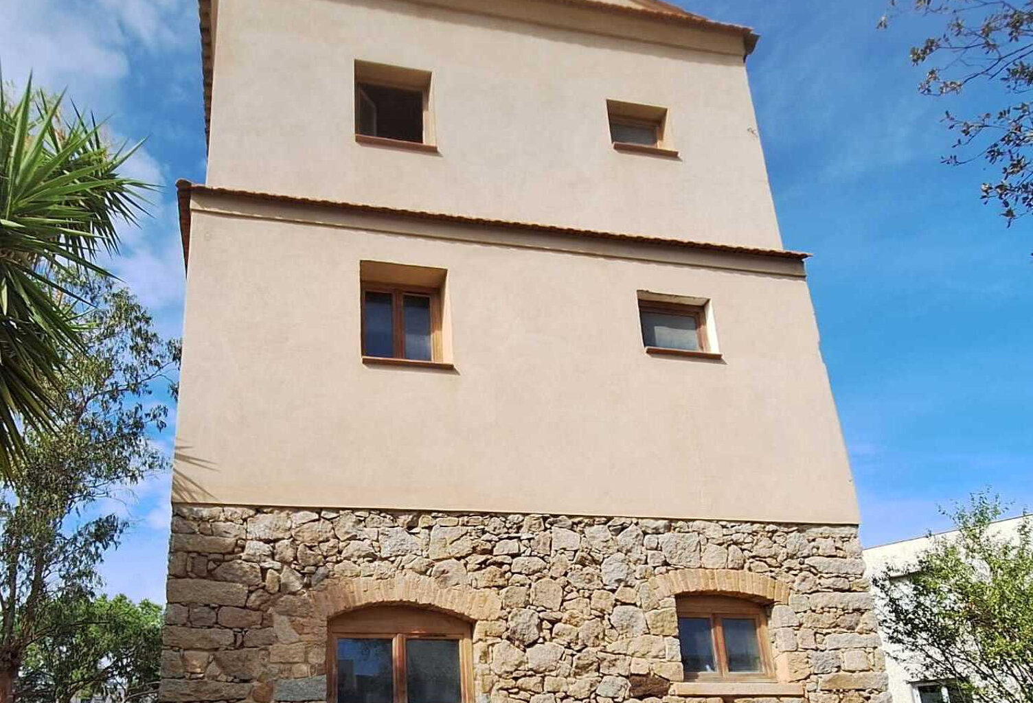 Petit immeuble — photo 1