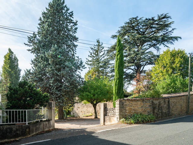 Limonest Propriété familiale dans un ecrin de verdure — photo du bien