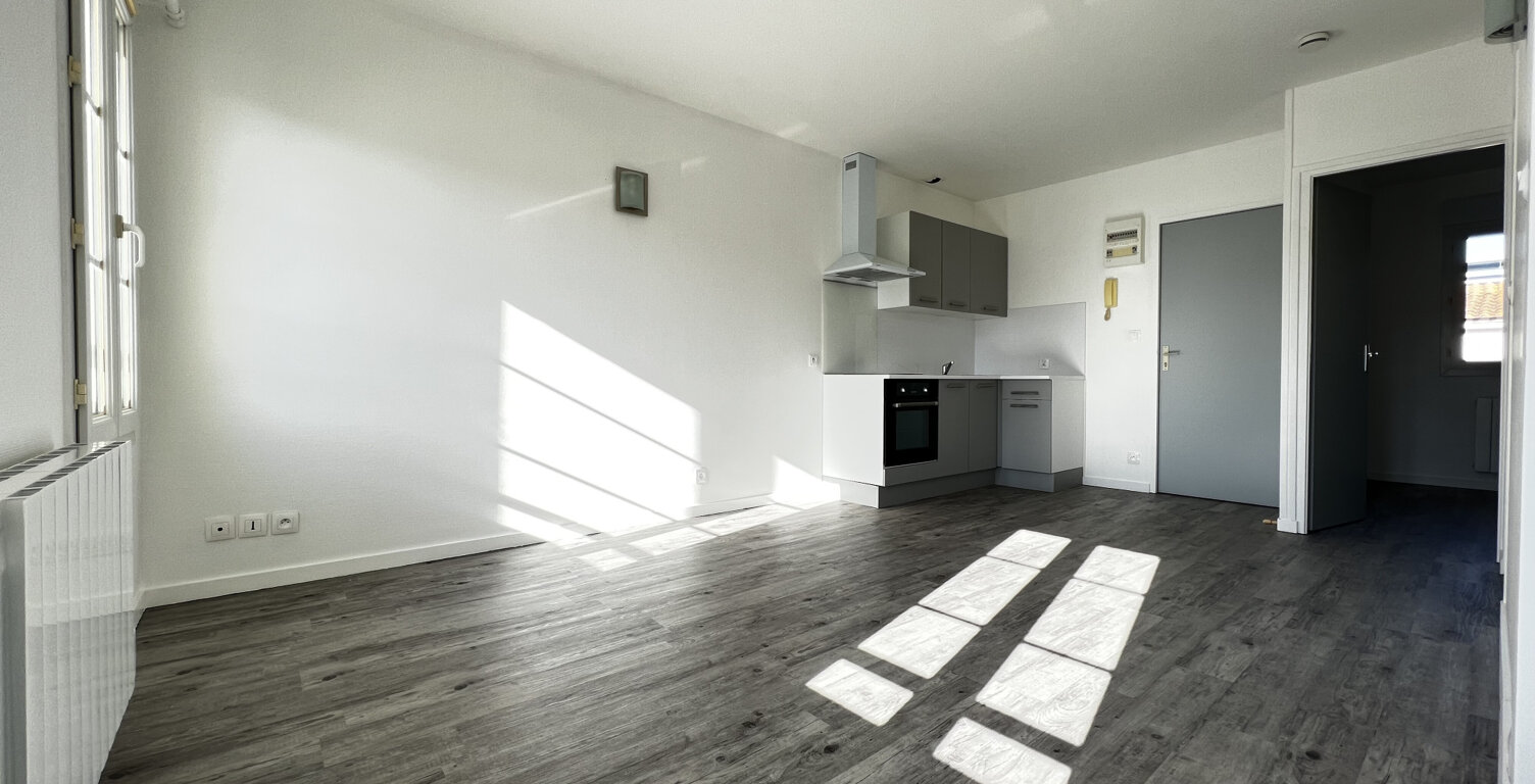 Appt T2 - ROCHEFORT — photo 1