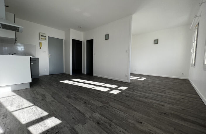 Appt T2 - ROCHEFORT — photo 2