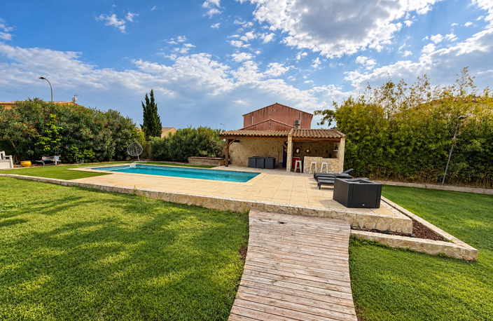 Vend maison de 163m2 avec piscine et garage sur un terrain d — photo 3